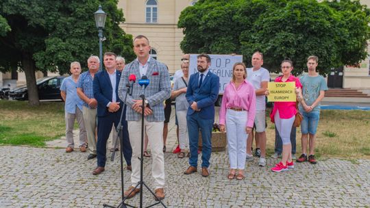 Foryś: Tu jest Polska. Żyjemy po polsku i tak ma zostać