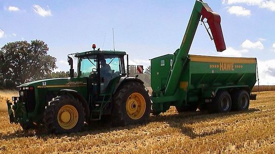 Geje i panie rolniczki w "Rolnik szuka żony"