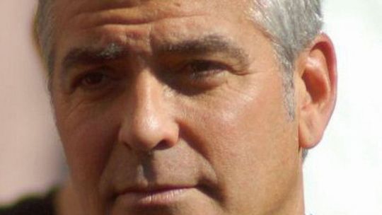 George Clooney: Aktorowi urodziły się bliźniaki!