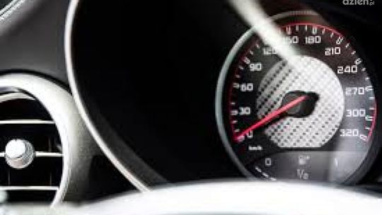 Grójec. Licznik cofnięty o ponad 300 tys. km