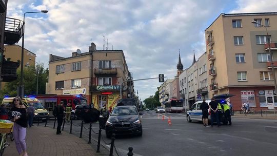 Groźne zderzenie na skrzyżowaniu Mickiewicza z Traugutta