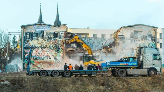 Hala kongresowa znika z mapy miasta