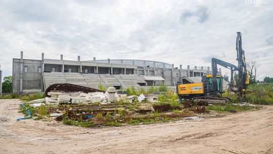 Hala za blisko 130 mln zł. Co ze stadionem?