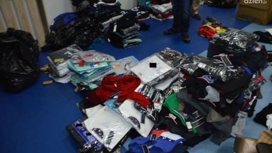 Handlowali "podróbkami", grozi im 2 lata