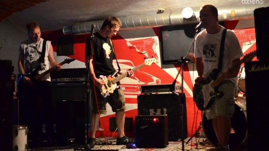 Hardcore'owe załogi ze stolicy w Alibi - relacja foto