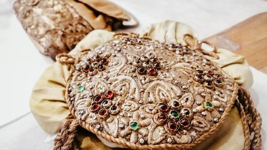 „Historie w torebkach zaklęte”. Nowa wystawa w muzeum