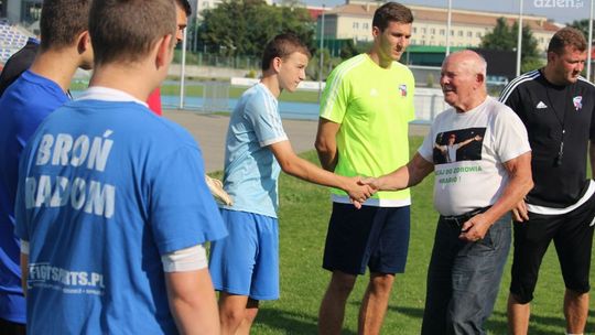 Hrabia Radulski na treningu... Broni!