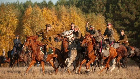 Hubertus 2025 w Stajni Carino – święto koni, odwagi i jesiennej przygody