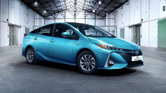 Hybrydy parkują w Radomiu za 15 zł rocznie