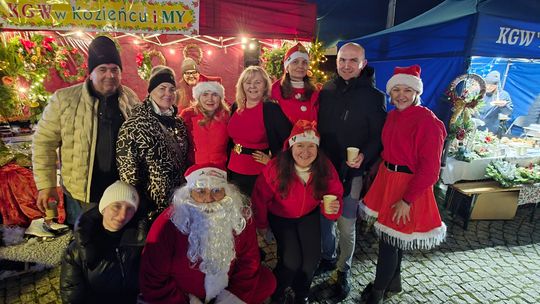 II Jarmark Bożonarodzeniowy w Potworowie. Były świąteczne stoiska, występy i konkursy