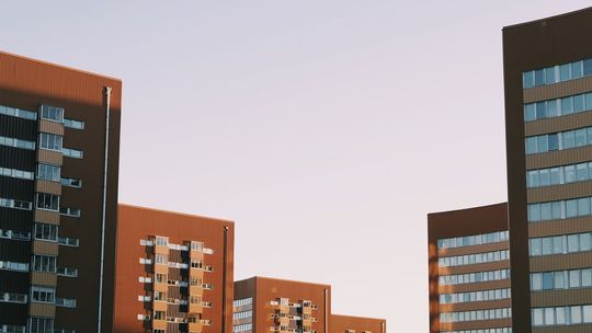 Ile możesz zyskać, zlecając zarządzanie najmem profesjonaliście?