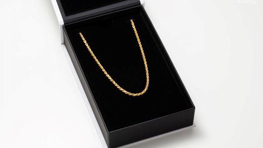 Ile waży złoty łańcuszek?