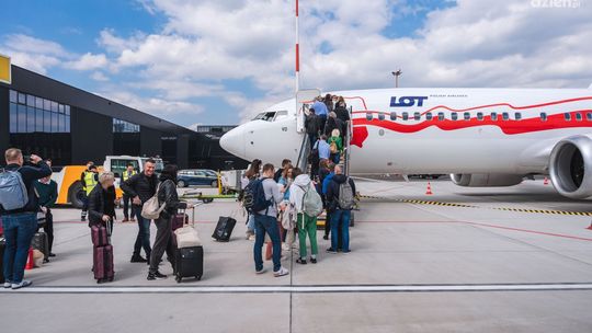 Ilu pasażerów odprawiło już radomskie lotnisko? Liczby robią wrażenie