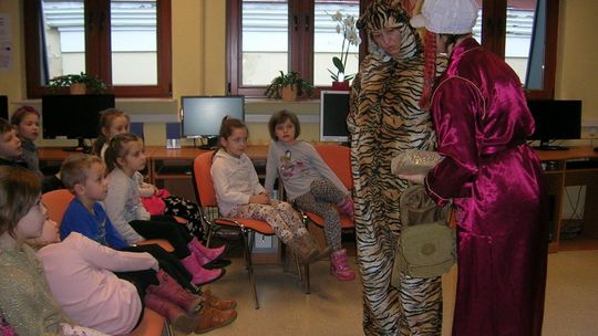 IŁŻA. Spektakl "Ostatnia książka świata"