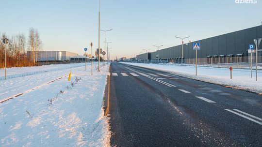 Informacje. Bez betonowych płyt