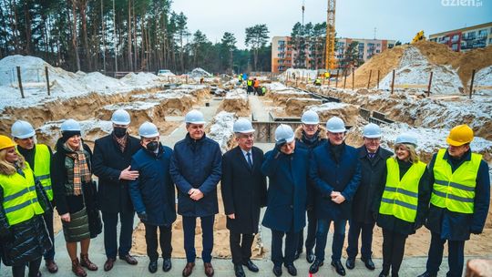 Informacje. Budowa szkoły specjalnej coraz bliżej