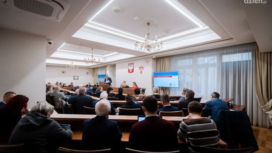 Informacje. Budżet miasta przyjęty