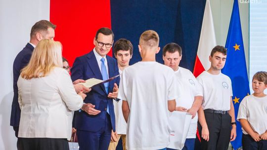 Informacje. Koniec roku szkolnego! Informacje. Koniec roku szkolnego!