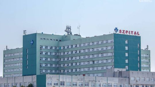 Informacje. Neurochirurgia wznowi działalność