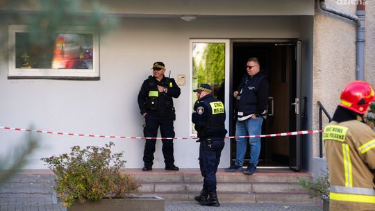 Informacje. Niewybuchy w bloku i ewakuacja mieszkańców