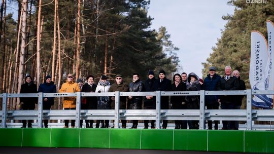 Informacje. Nowa droga na granicy województwa otwarta