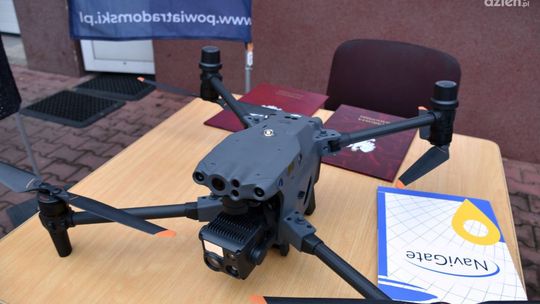 Informacje. Nowy dron dla strażaków