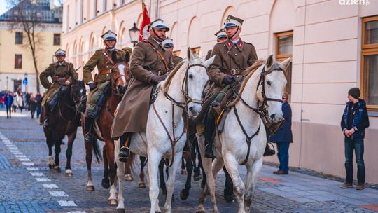 Informacje. Obchody Święta Niepodległości