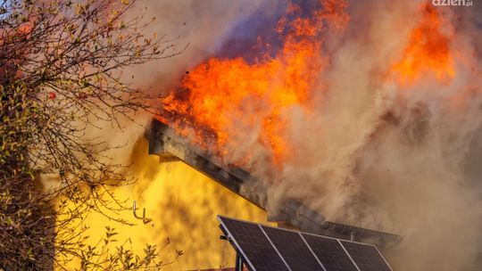 Informacje. Ogromny pożar w Szydłowcu