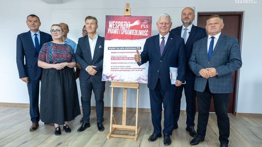 Informacje. PiS prosi sympatyków o darowizny