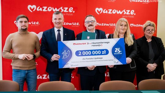 Informacje. Powiat lipski otrzymał 2 mln zł z budżetu samorządu województwa mazowieckiego