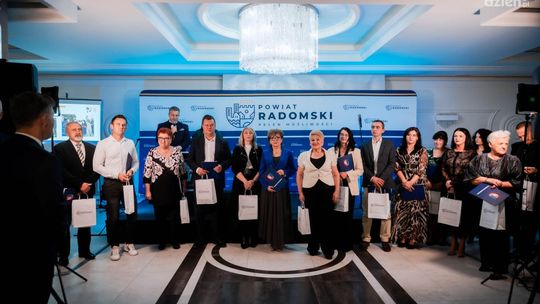 Informacje. Powiat radomski nagrodził społeczników