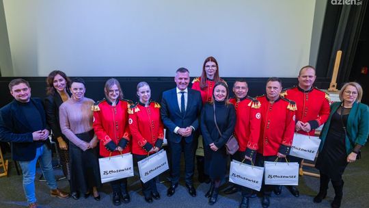 Informacje. Prawie 1000 inwestycji