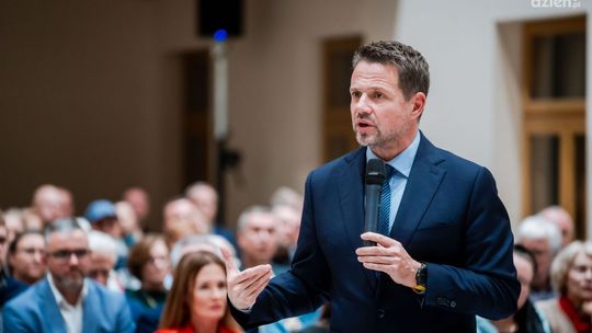 Informacje. Rafał Trzaskowski spotkał się z mieszkańcami Radomia