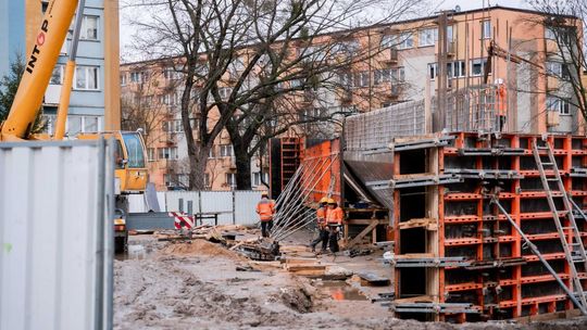 Informacje. Rośnie wiadukt na Żeromskiego