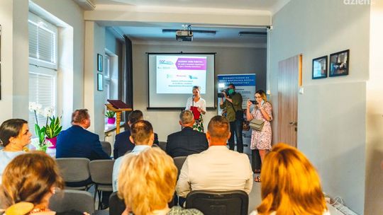 Informacje. W Radomiu oficjalnie otwarto Dzienny Dom Pobytu dla osób z Alzheimerem