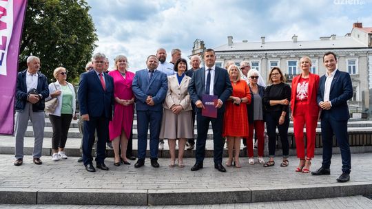 Informacje. Wiemy, kto wystartuje do sejmu z Nowej Lewicy