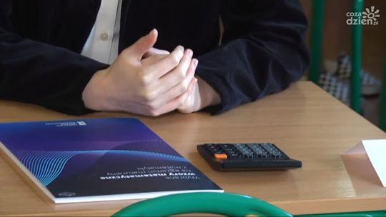 Informacje. Wyniki matur