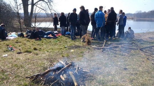 Integracyjny Dzień Wagarowicza - młodzież skrzyknęła się na FB