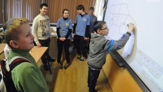 Interaktywny Konkurs Matematyczny w KLO im. Filipa Neri