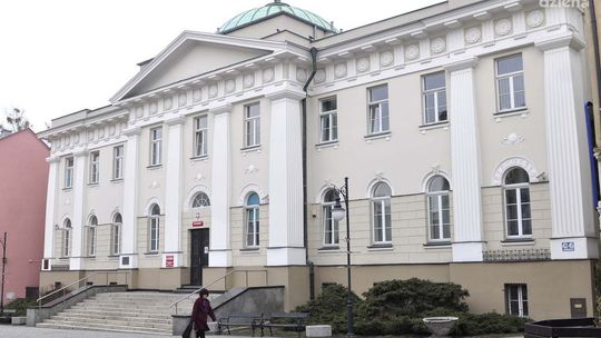 INTERWENCJE: Czynne od 7.30, a i tak czekasz do 9...