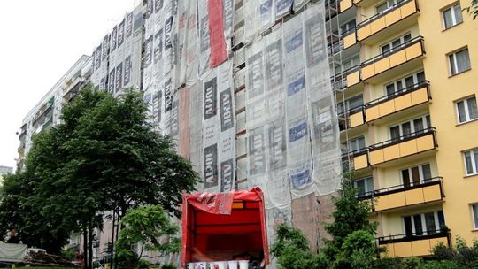 INTERWENCJE: Robotnicy źle demontują eternit?