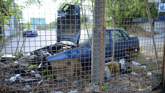 INTERWENCJE: Zaśmiecony teren prywatny