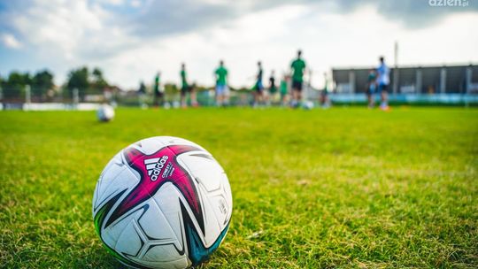 Inwestycje na stadionie w Iłży. Będzie nowa trybuna i tablica wyników