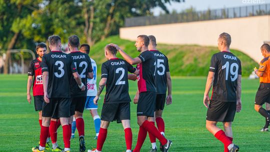 IV liga. Jest terminarz rozgrywek. Oskar rozpocznie sezon domowym meczem