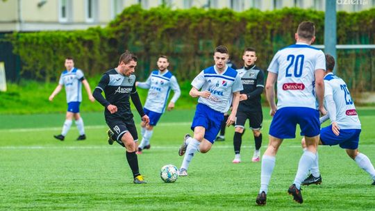 IV liga: Warka remisuje z Prochem, Oskar lepszy od Mazowsza