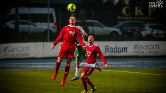 IV liga. Zmiana lidera, Pilica na czele