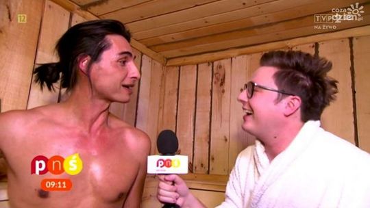 Ivan Komarenko: pokazał, jak jest chłostany w ruskiej bani!!!