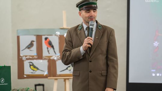 Jak dbać o ptaki zimą? Dzieci już wiedzą!