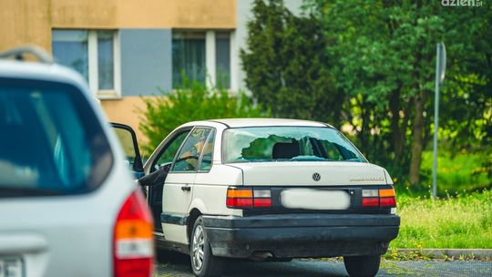 Jak legalnie pozbyć się wraku? 