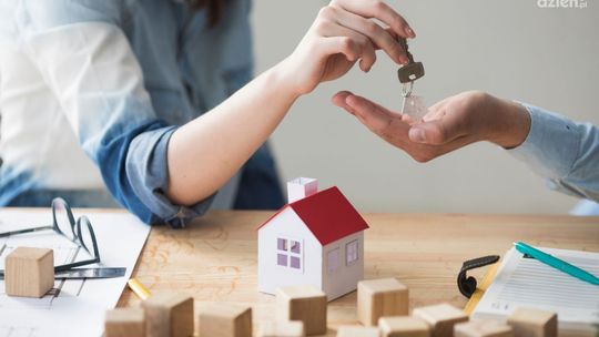 Jak szybko sprzedać dom?